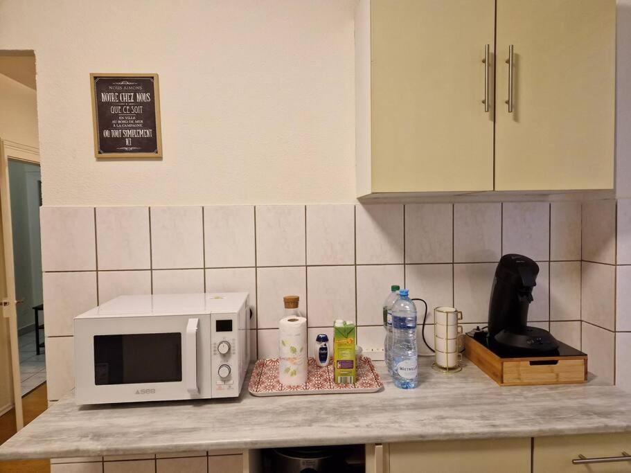 Chez Celine Apartment กอลมาร์ ภายนอก รูปภาพ