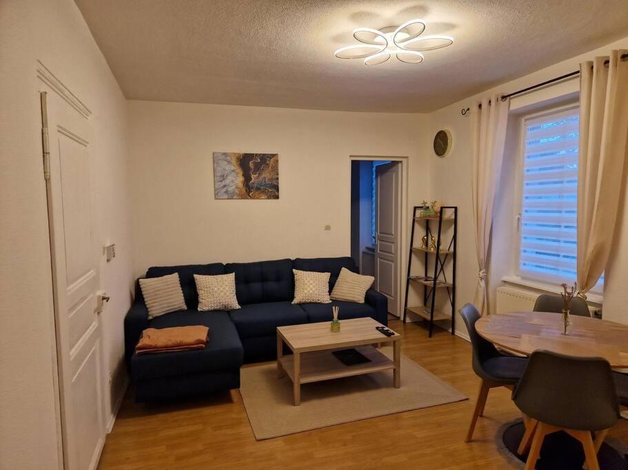 Chez Celine Apartment กอลมาร์ ภายนอก รูปภาพ